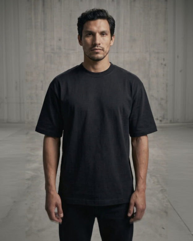 Essential Blank - Negra